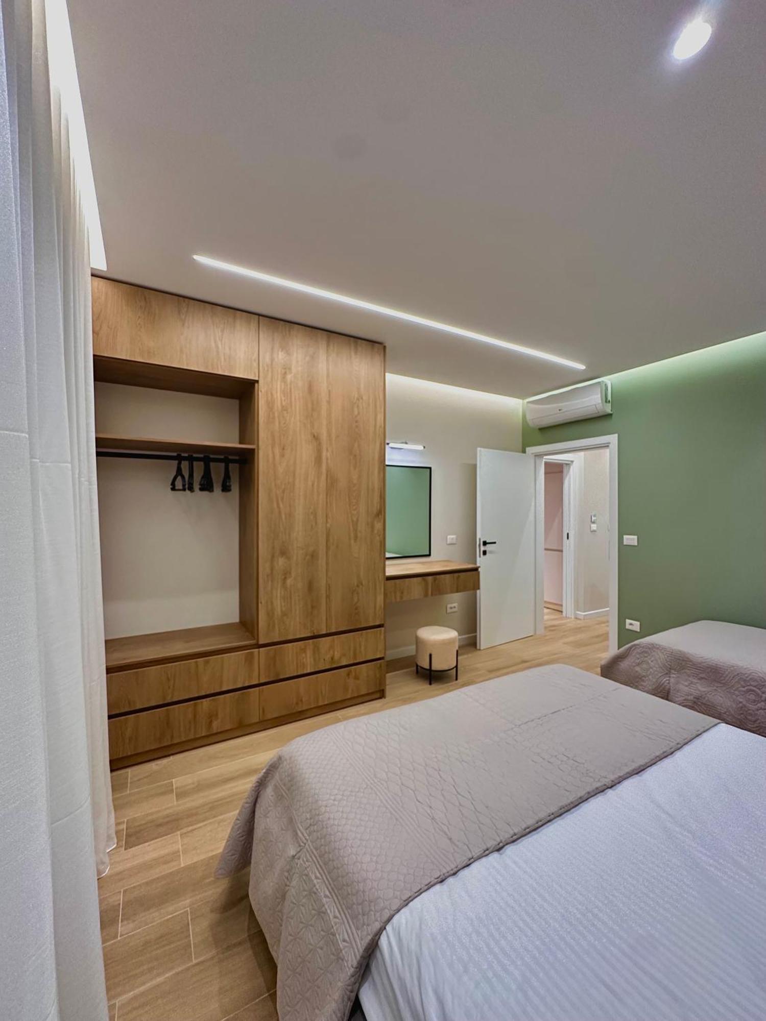 Luxurious Dreamy Seaside Apartment Durrës Esterno foto