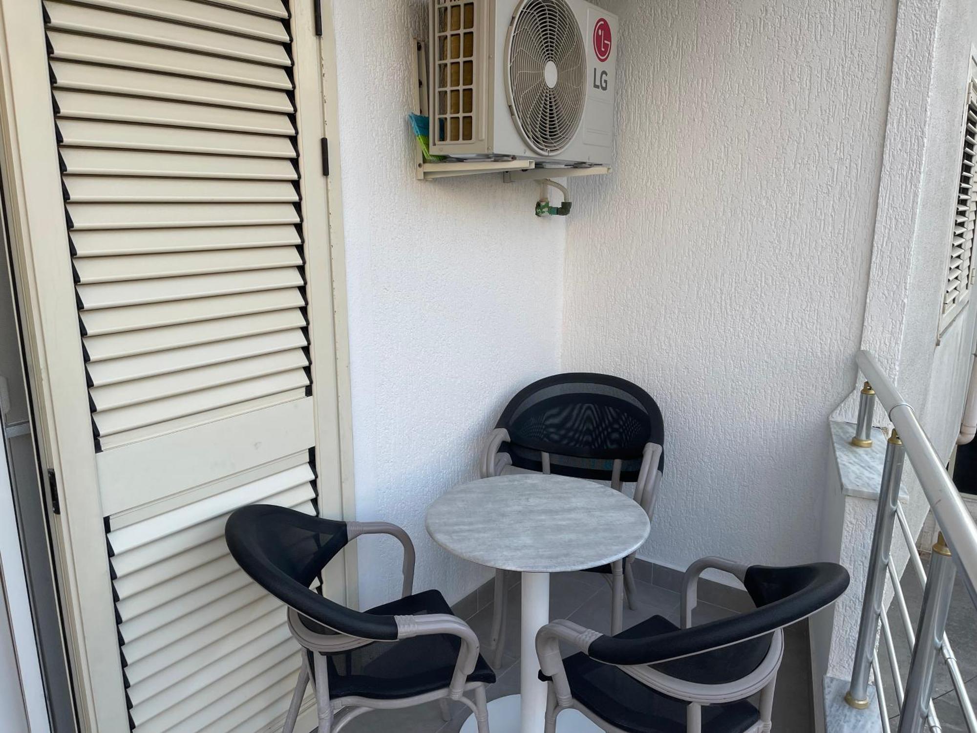 Luxurious Dreamy Seaside Apartment Durrës Esterno foto